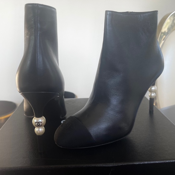 Chanel Boots - Picture 1 of 6